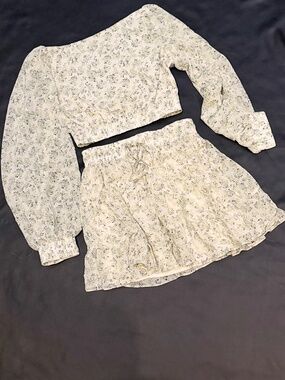 Backless Two Piece Skirt Set